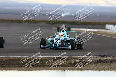 media/Nov-16-2025-CalClub SCCA (Sun) [[2975c16dfc]]/Group 5/Turn 1/